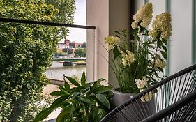 Boutique Wawel Side